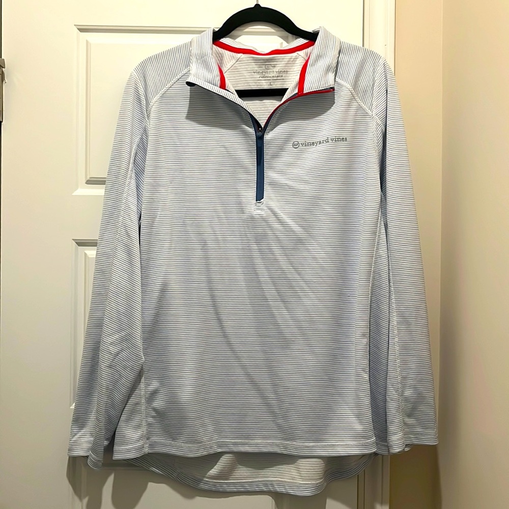 Vineyard Vines Mens’ Performance 1/4 zip pullover size L EUC